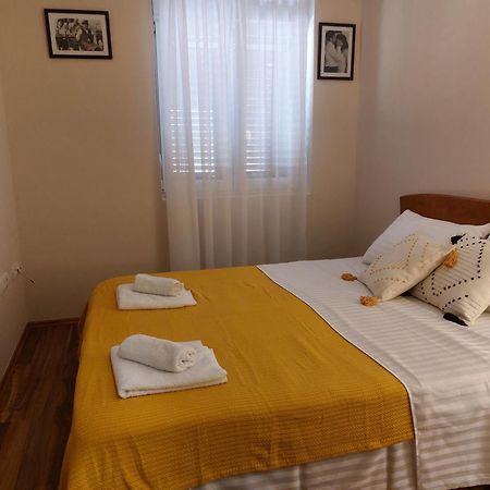 Apartman Sicilija Ξενοδοχείο Ποντγορίτσα Εξωτερικό φωτογραφία